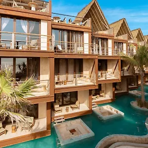 Awa Boutique - Front 5*, Isla Holbox Mexiko