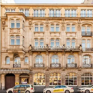 Hotel Monopol - Station